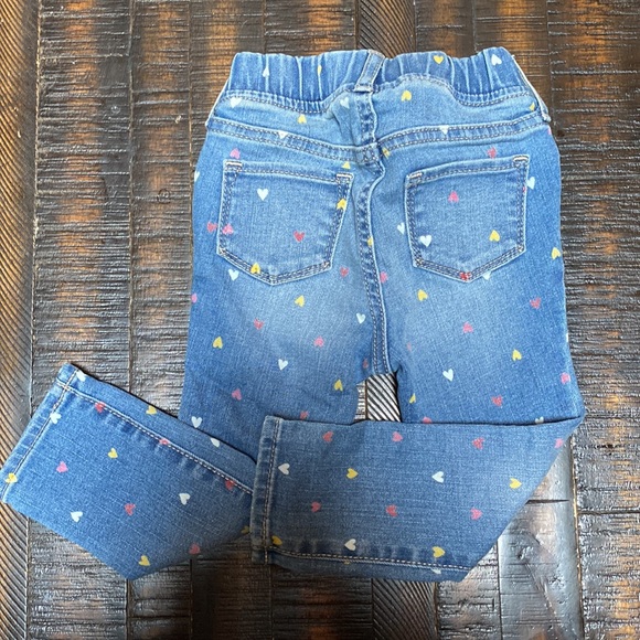 Gap 3T jeggings with heart print - Picture 3 of 3